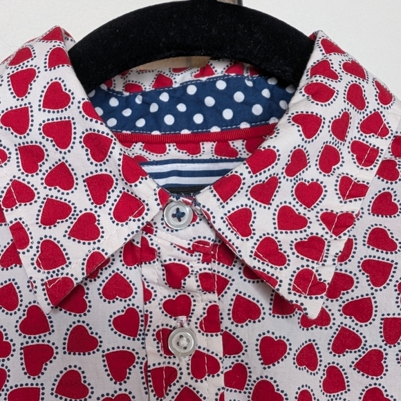 😃Talbots hearts button down shirt sz P - Picture 2 of 6